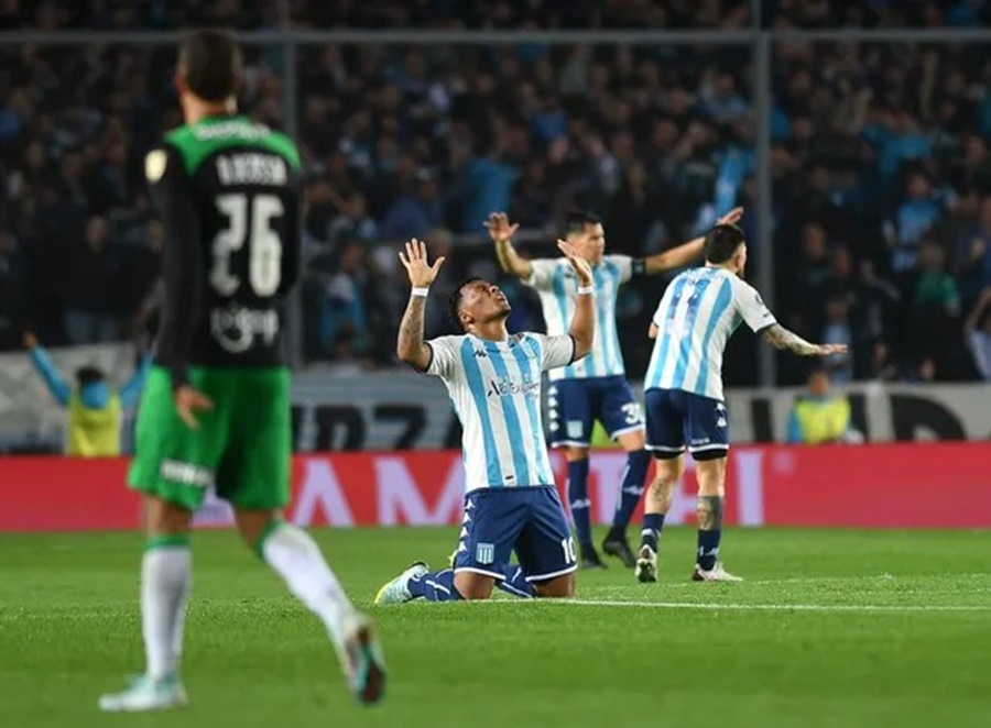 Copa Libertadores: Racing Club dio vuelta la serie con Atlético Nacional de Colombia y chocará contra Boca Juniors en cuartos