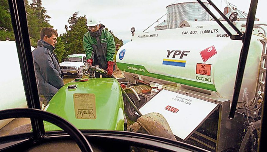 Sin respiro para los costos: Vuelve a subir el gasoil, a partir de este domingo, así comunicó YPF