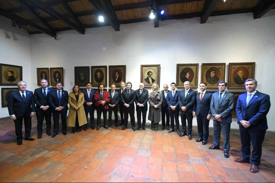 Desde Tucumán, el Presidente Javier Milei llamó a los Gobernadores a “sentar las bases para el futuro de una verdadera libertad”