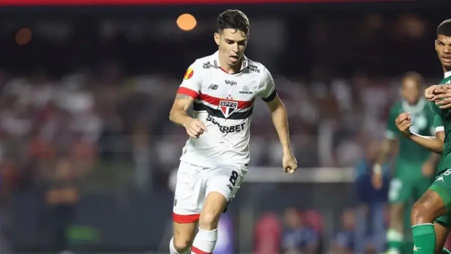 Fútbol de Brasil: Conmoción en San Pablo, Oscar sufrió un problema cardíaco y piensa en el retiro