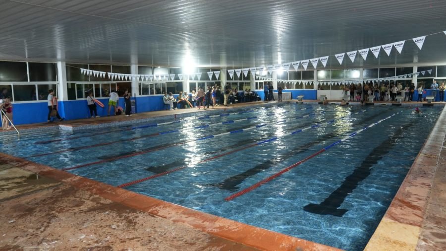 Apóstoles: Reapertura de la Pileta Climatizada Municipal, el espacio vuelve a estar disponible para la práctica deportiva y actividades acuáticas
