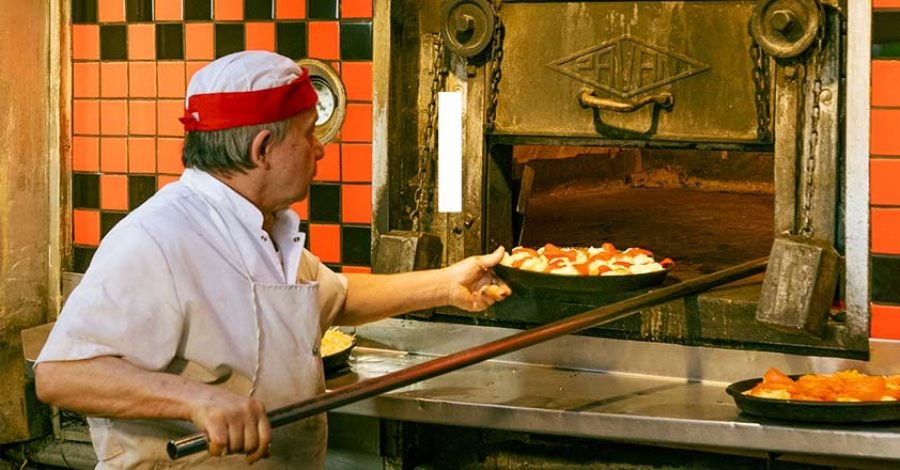 12 de Enero: Día del Maestro Pizzero y Pastelero, la fecha rinde homenaje a quienes, con oficio, dedicación y pasión, sostienen uno de los sabores más representativo
