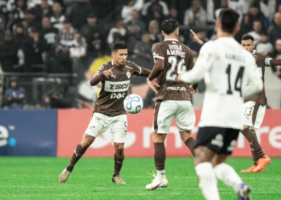 Triunfo histórico de Platense: Venció en Brasil a Corinthians y avanzó a los octavos de la Copa Libertadores