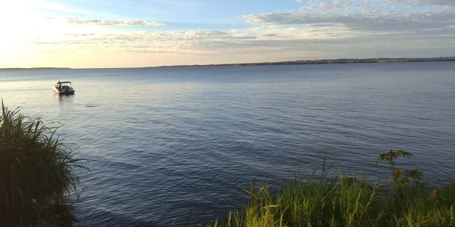 Posadas: Intensa búsqueda de un hombre que se sumergió en el Río Paraná, no volvió a la superficie y no lograra regresar a la orilla