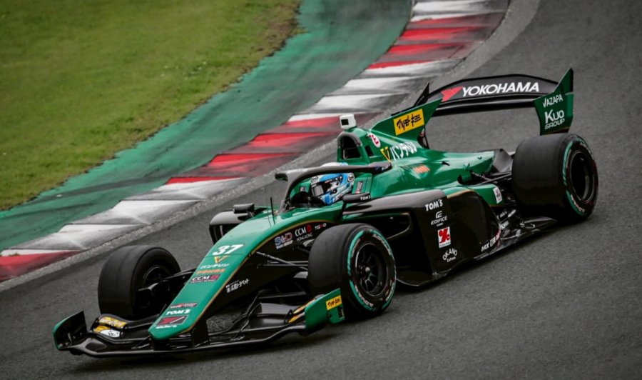 Súper Fórmula Japonesa: El argentino Sacha Fenestraz completó su fecha en Fuji y volvió a sumar