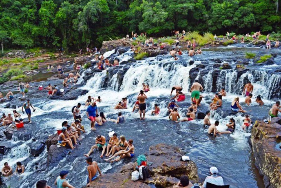 Misiones: El Municipio de Jardín América se prepara para recibir la 38° edición del Festival del Turista, el mismo que se realizará del 8 al 11 de Enero