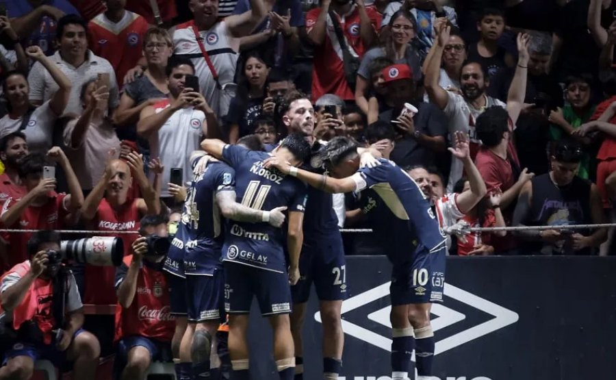 River Plate también perdió ante Argentinos Juniors y agudiza su crisis en el Torneo Apertura