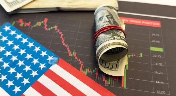 Dólar en tensa calma, foco en Medio Oriente e impacto sobre inflación y mercados: La agenda de la city para la semana