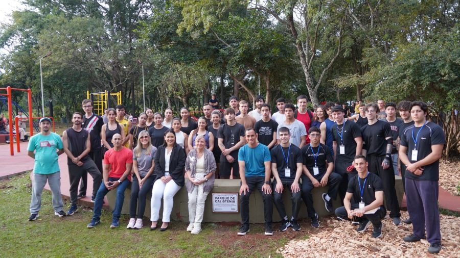 Apóstoles: Quedó inaugurado el Parque de Calistenia con una gran participación de competidores