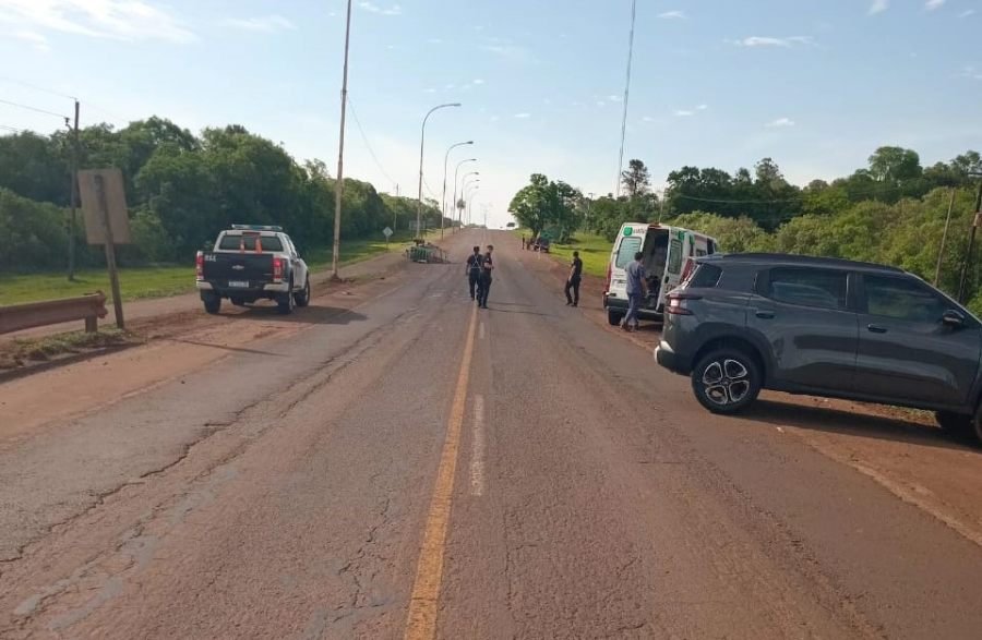 San José: Desprendimiento de acoplado provocó un siniestro vial, sobre la Ruta Provincial N° 1 , una mujer resultó lesionada