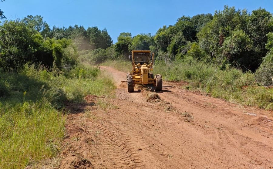 Misiones: La Dirección Provincial Vialidad amplía la inversión en mantenimiento de rutas productivas