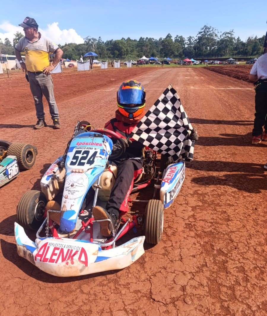 Misionero de Karting: El apostoleño Fabricio Sosa obtuvo su primera victoria en la Junior terminó en lo más alto en el Circuito de la Ciudad de Eldorado