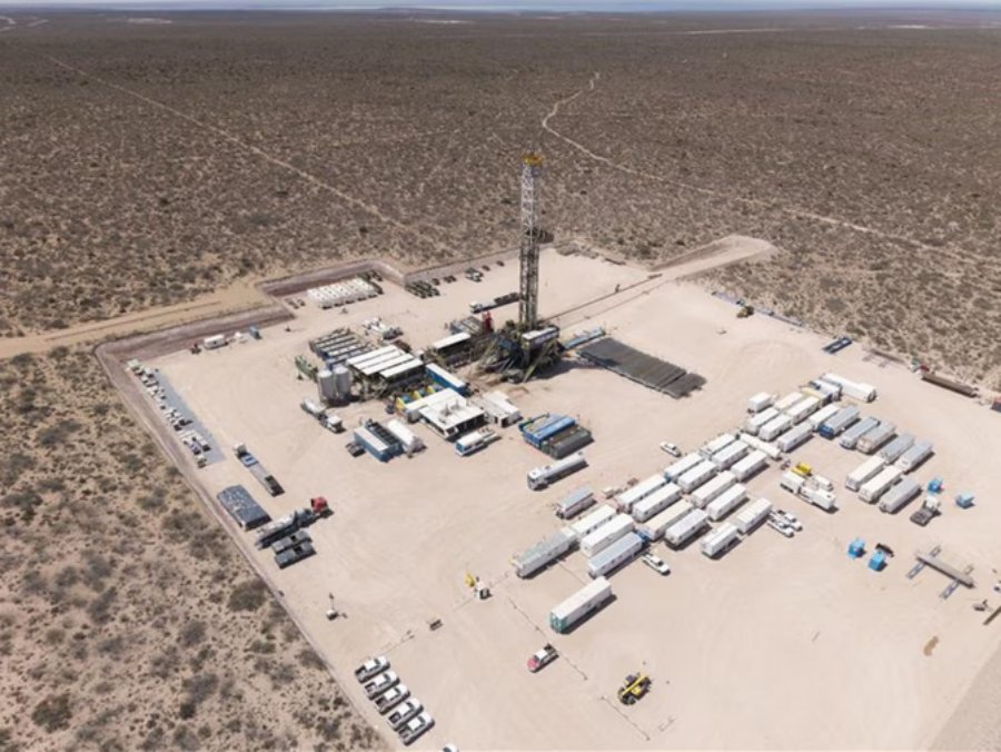YPF presentó un Proyecto de Inversión de 25.000 millones de dólares para acelerar el desarrollo de Vaca Muerta