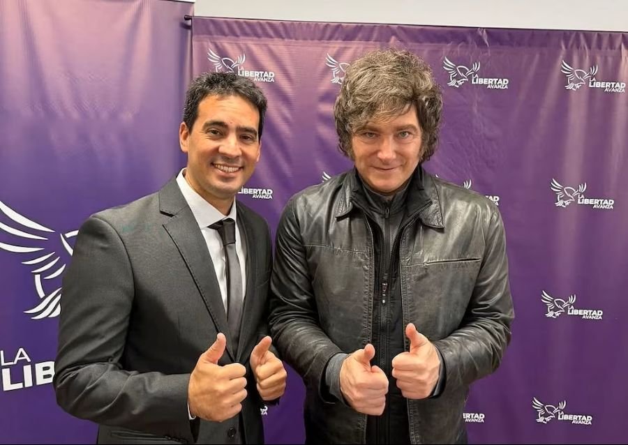 Quién es y cómo piensa Adrián Ravier, el economista que eligió el Presidente Javier Milei para ser su nuevo vocero presidencial