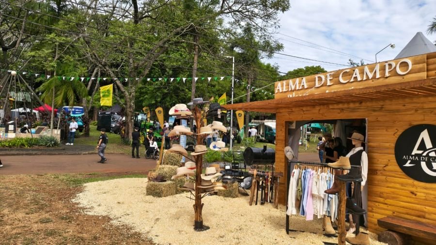Misiones: Animales de las chacras y las escuelas agrarias en la Exposición Agroindustrial Oberá