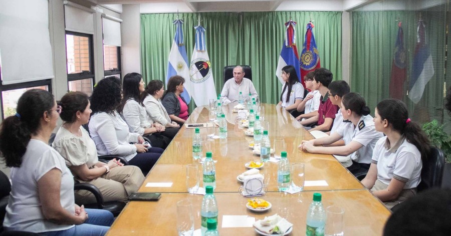 Leonardo Stellato: “Es un orgullo que estos chicos pueden estar participando y llevando adelante la enseñanza de Misiones”