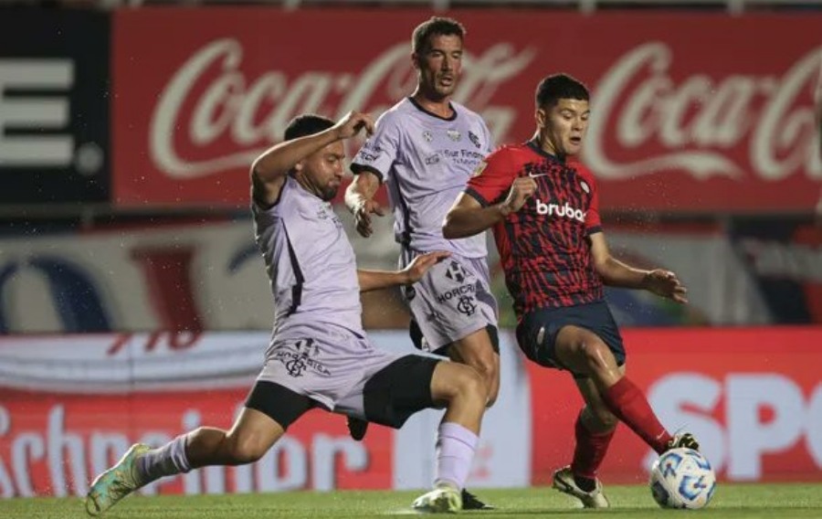 Liga Profesional de Fútbol: Con el debut de Miguel Ángel Russo como nuevo DT, San Lorenzo de Almagro le ganó 1 a 0 a Barracas Central