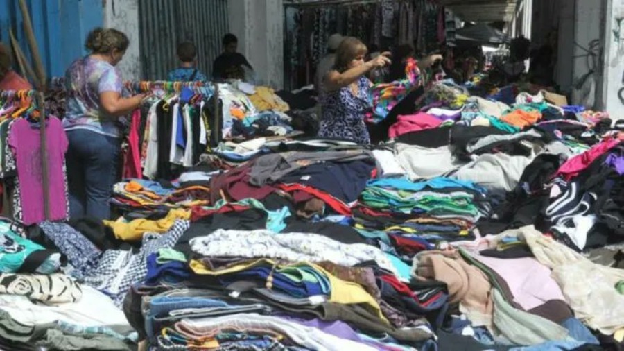 El impulso de la economía circular: Proliferan las ferias americanas en el AMBA por la recesión y los elevados precios de la ropa